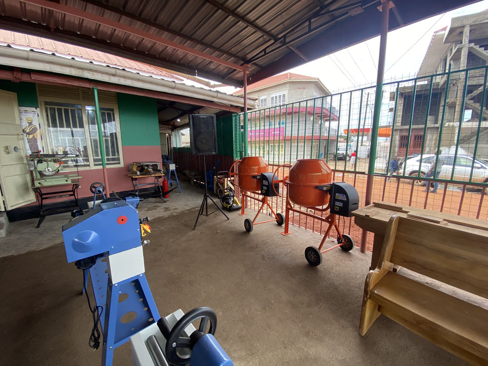 iganga-verhuurwerkplaats-equip-prime-initiatieven-vakmensen-kansen-oeganda