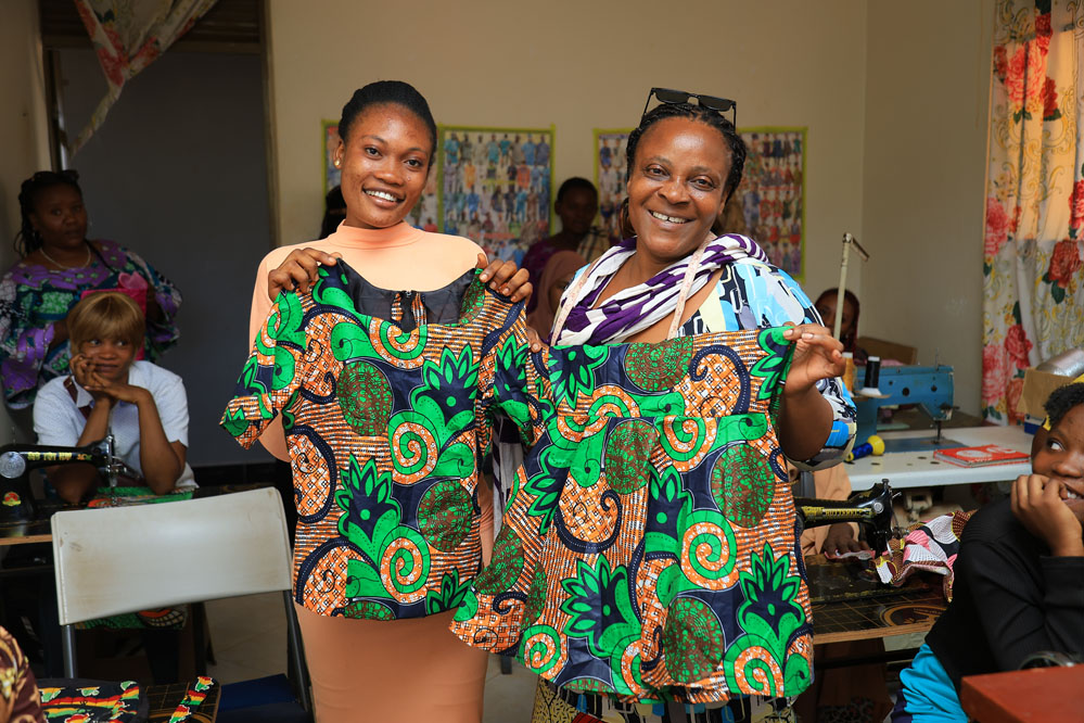 opleiding-vluchtelingen-vrouwen-oeganda-gered-gereedschap