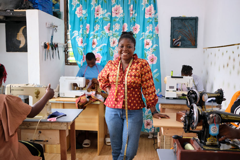 vakopleiding-kleermakers–vrouwen-opleiding-medlorm-ghana